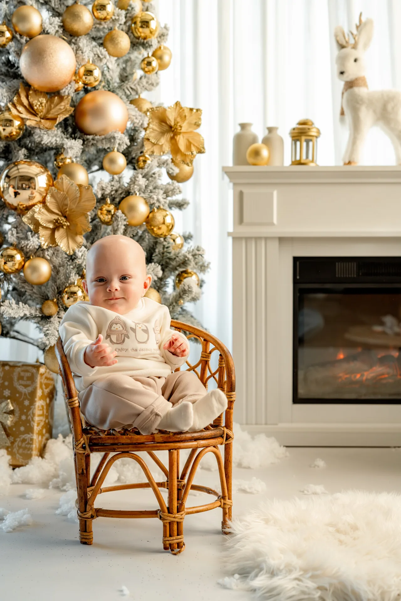 Mini Séances 10 Bébé devant le sapin, mini séance de Noël à Le Teil